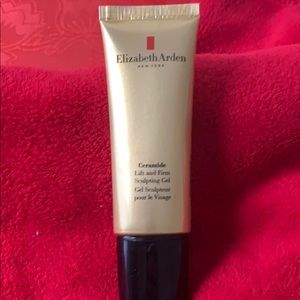NWTT ELIZABETH ARDEN Ceramide Lift and Firm